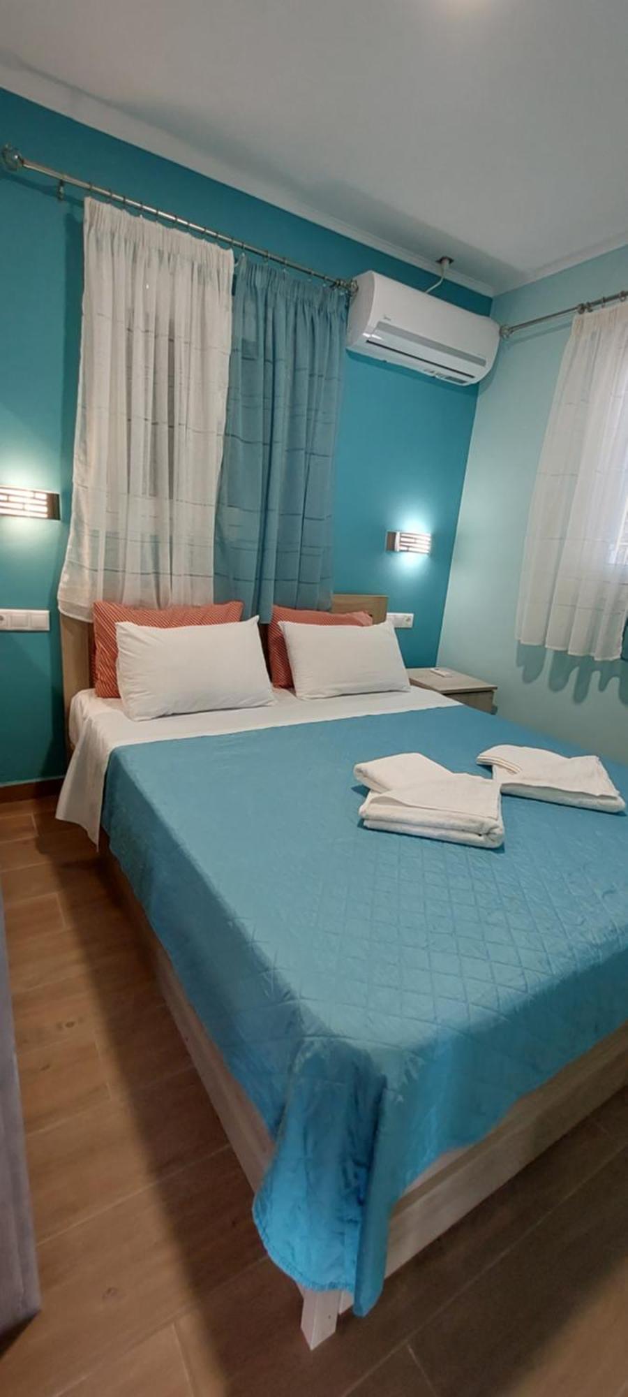 Guesthouse Eirini Porto Germeno Exteriör bild
